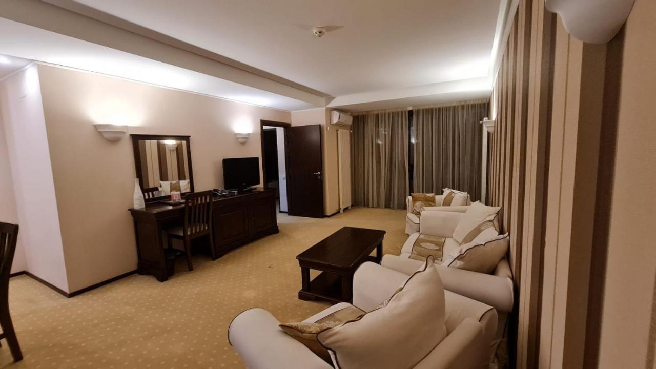 Apartment 2305 Hotel Alpin Poiana Brasov Extérieur photo